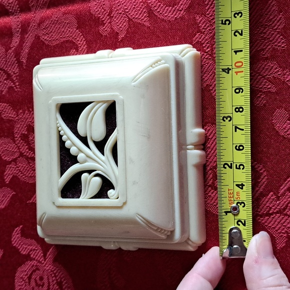 Vintage 1950s  Sterling Rosary and Celluloid Rosary Box - Picture 8 of 8